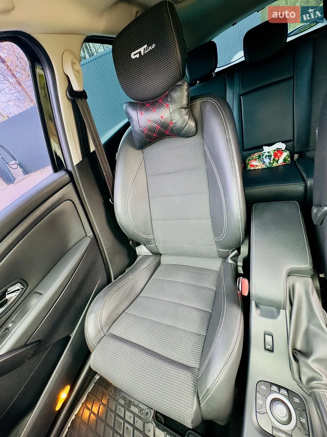 2012 Renault Megane - мініатюра 39