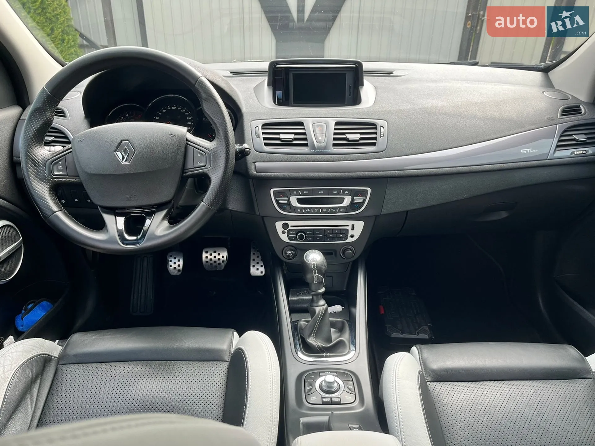 2012 Renault Megane - мініатюра 21