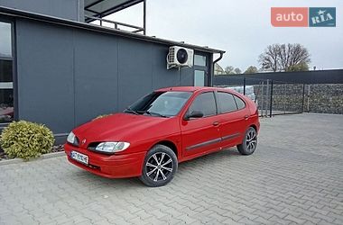 Хэтчбек Renault Megane 1998 в Залещиках