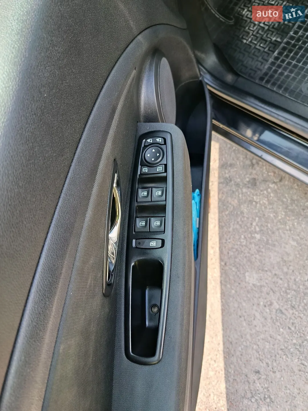 2012 Renault Megane - мініатюра 42