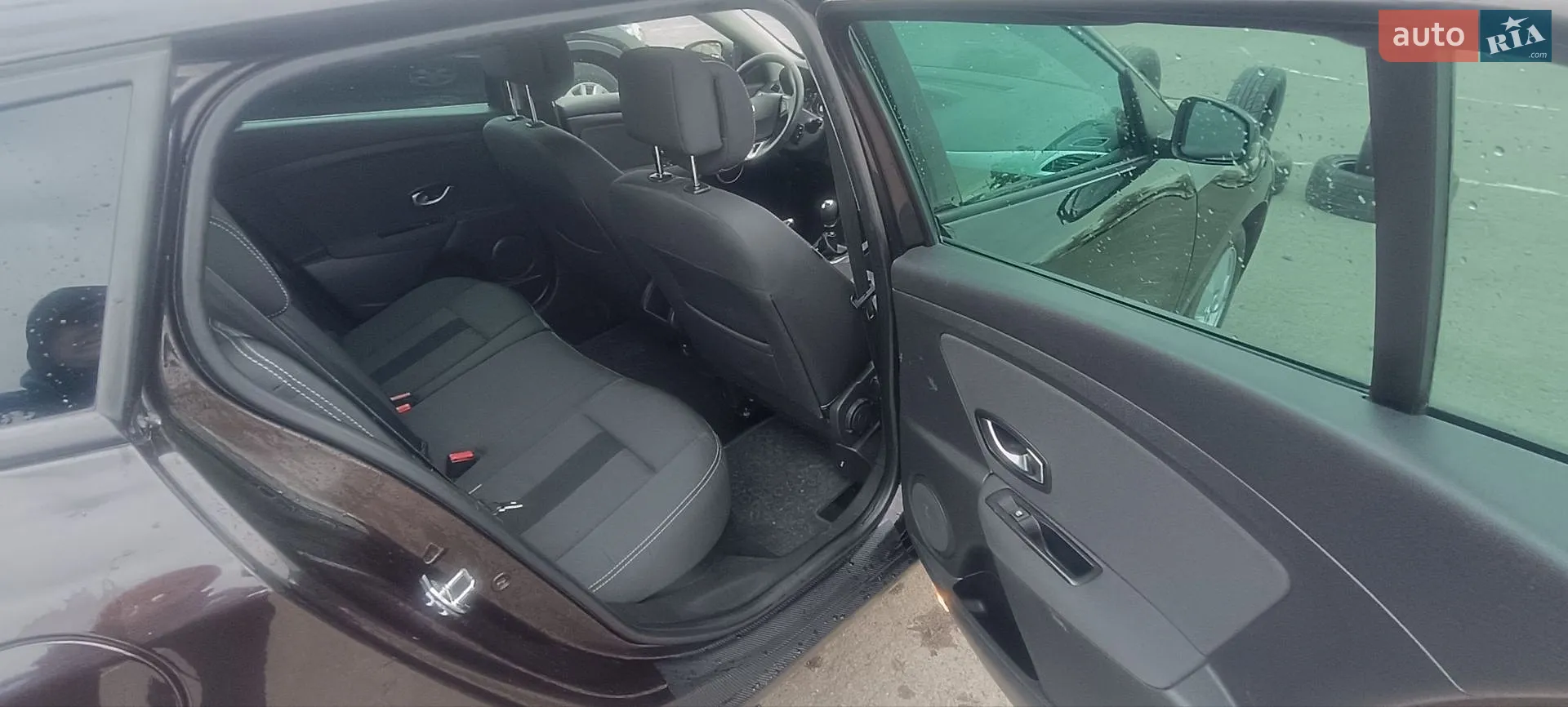2011 Renault Megane - мініатюра 16