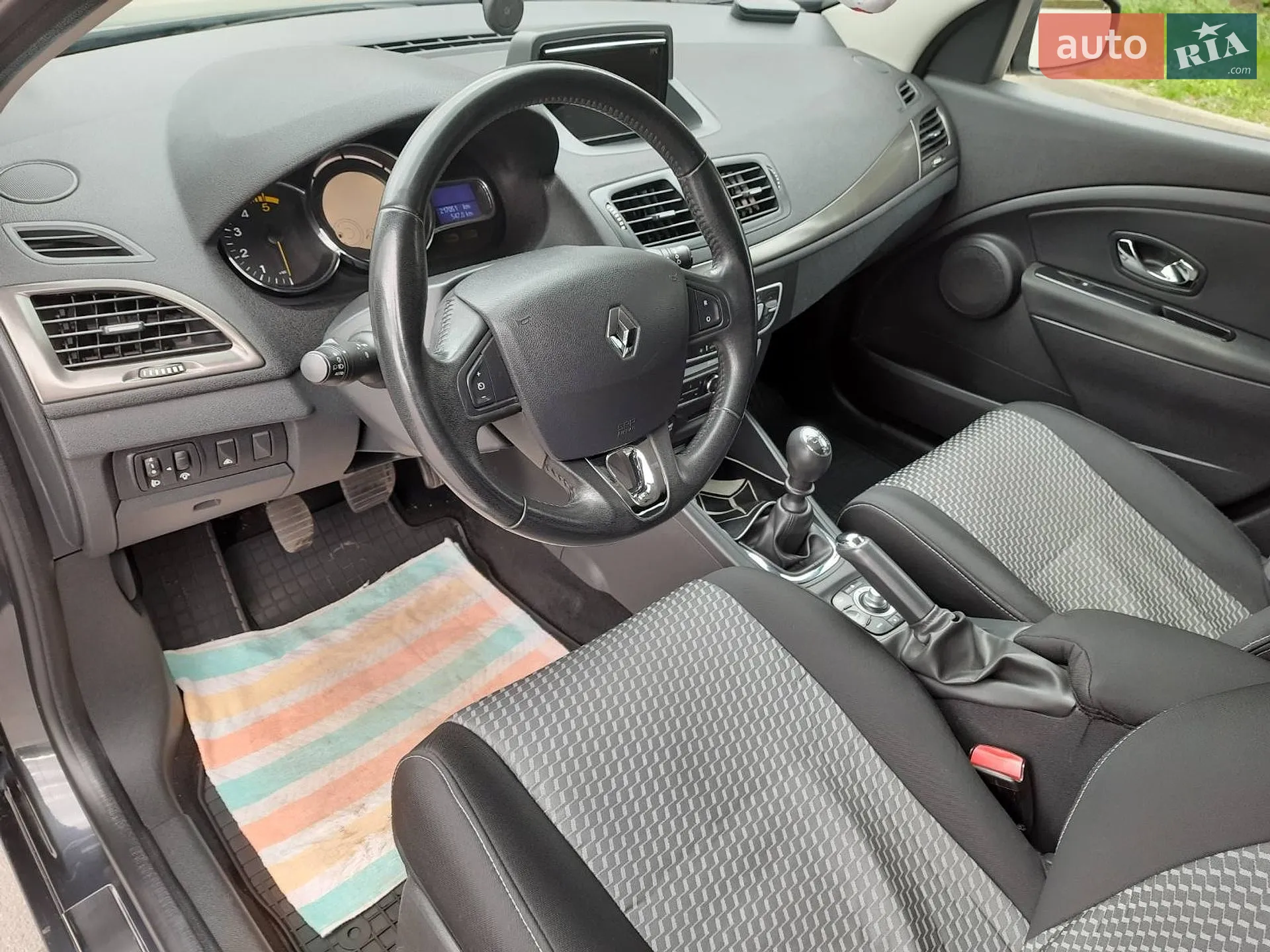 2014 Renault Megane - мініатюра 2