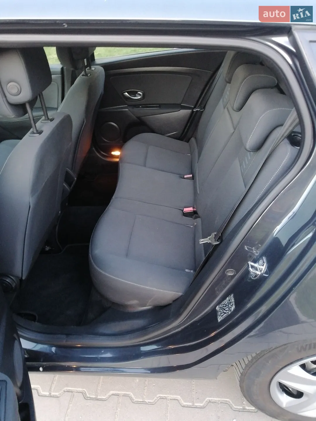 2010 Renault Megane - мініатюра 10