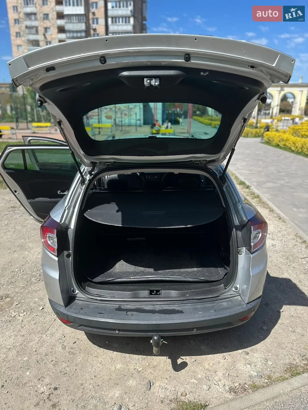 2010 Renault Megane - мініатюра 13