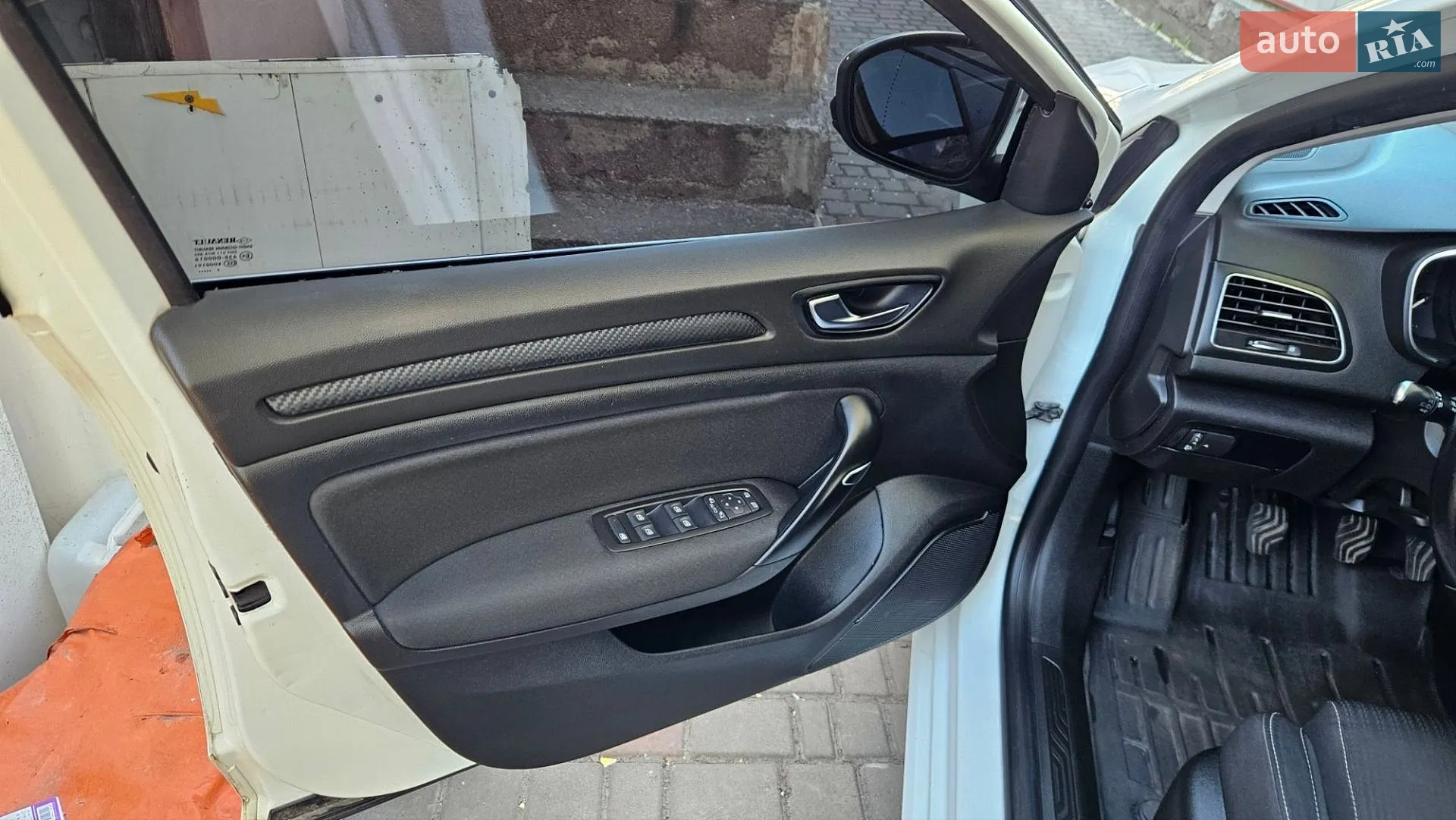 2017 Renault Megane - мініатюра 11