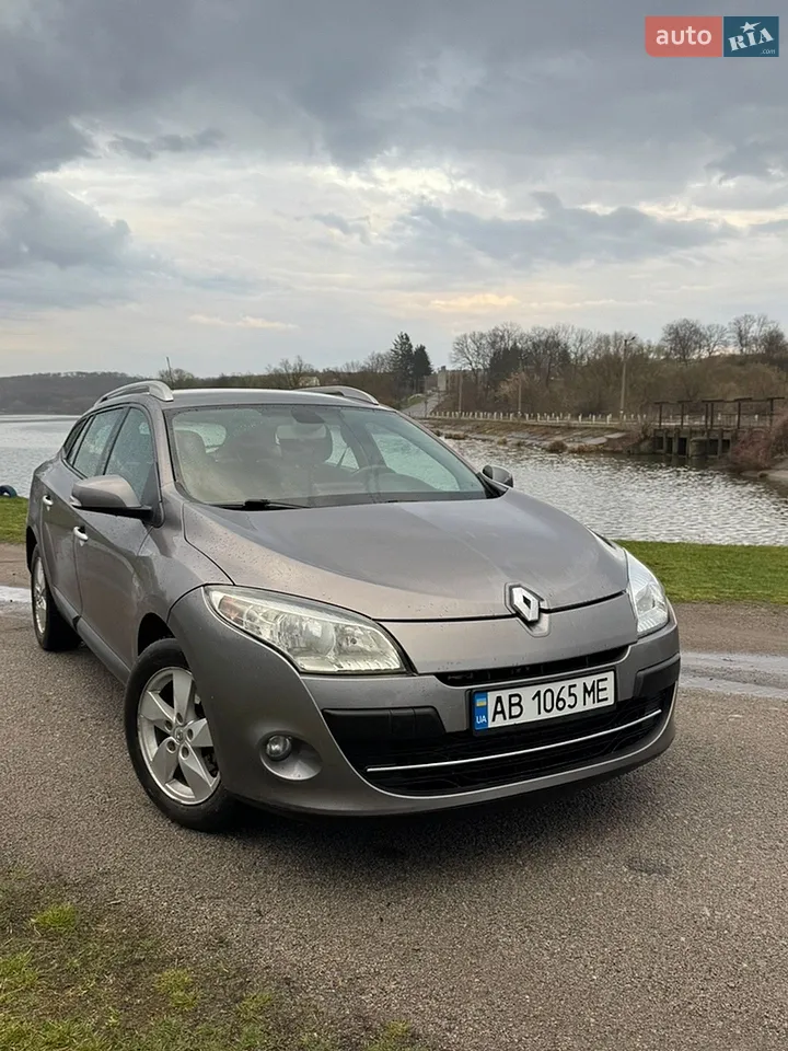 2011 Renault Megane - мініатюра 31