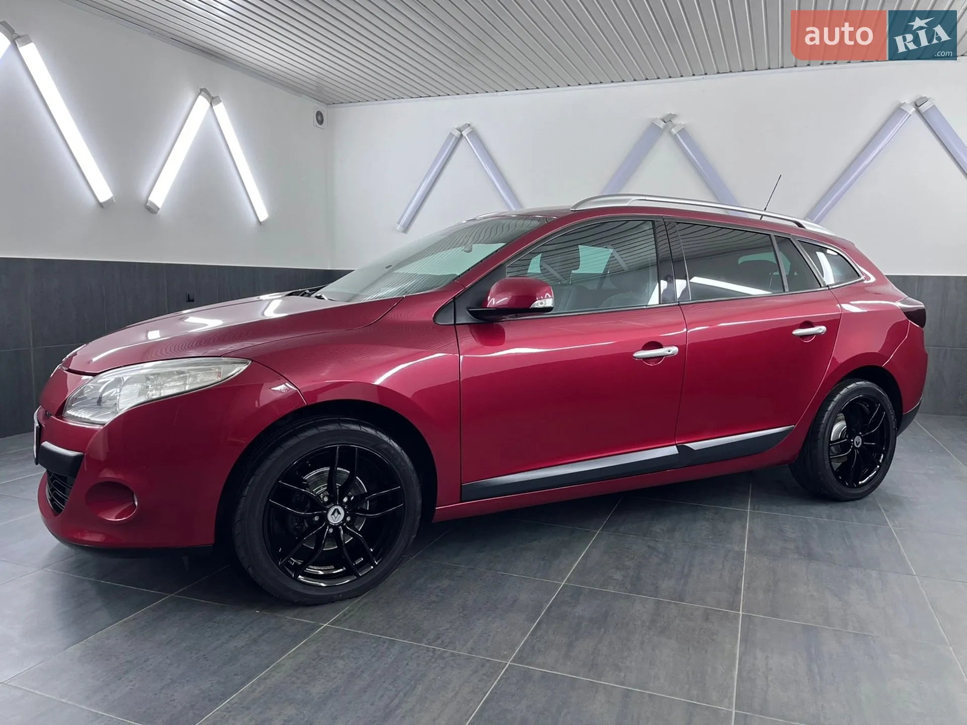 2010 Renault Megane - мініатюра 9