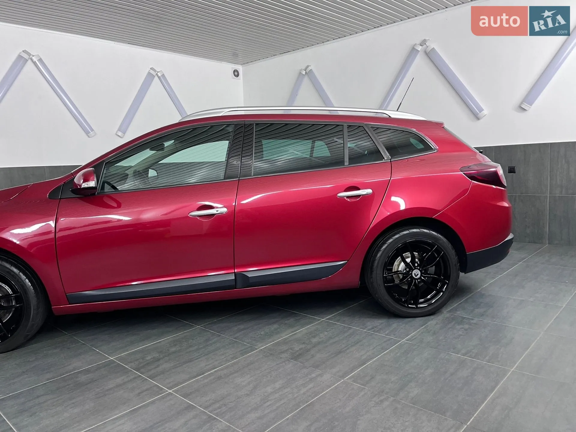 2010 Renault Megane - мініатюра 13