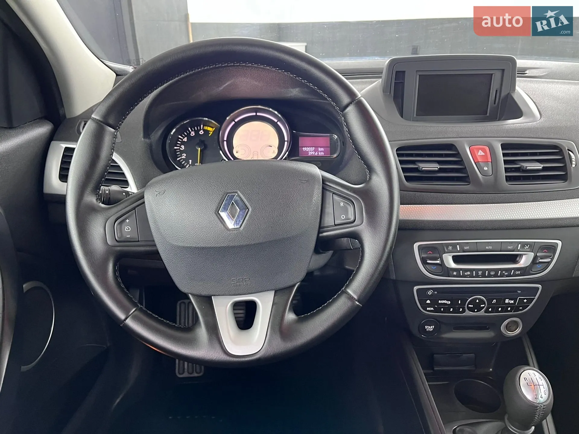 2010 Renault Megane - мініатюра 66