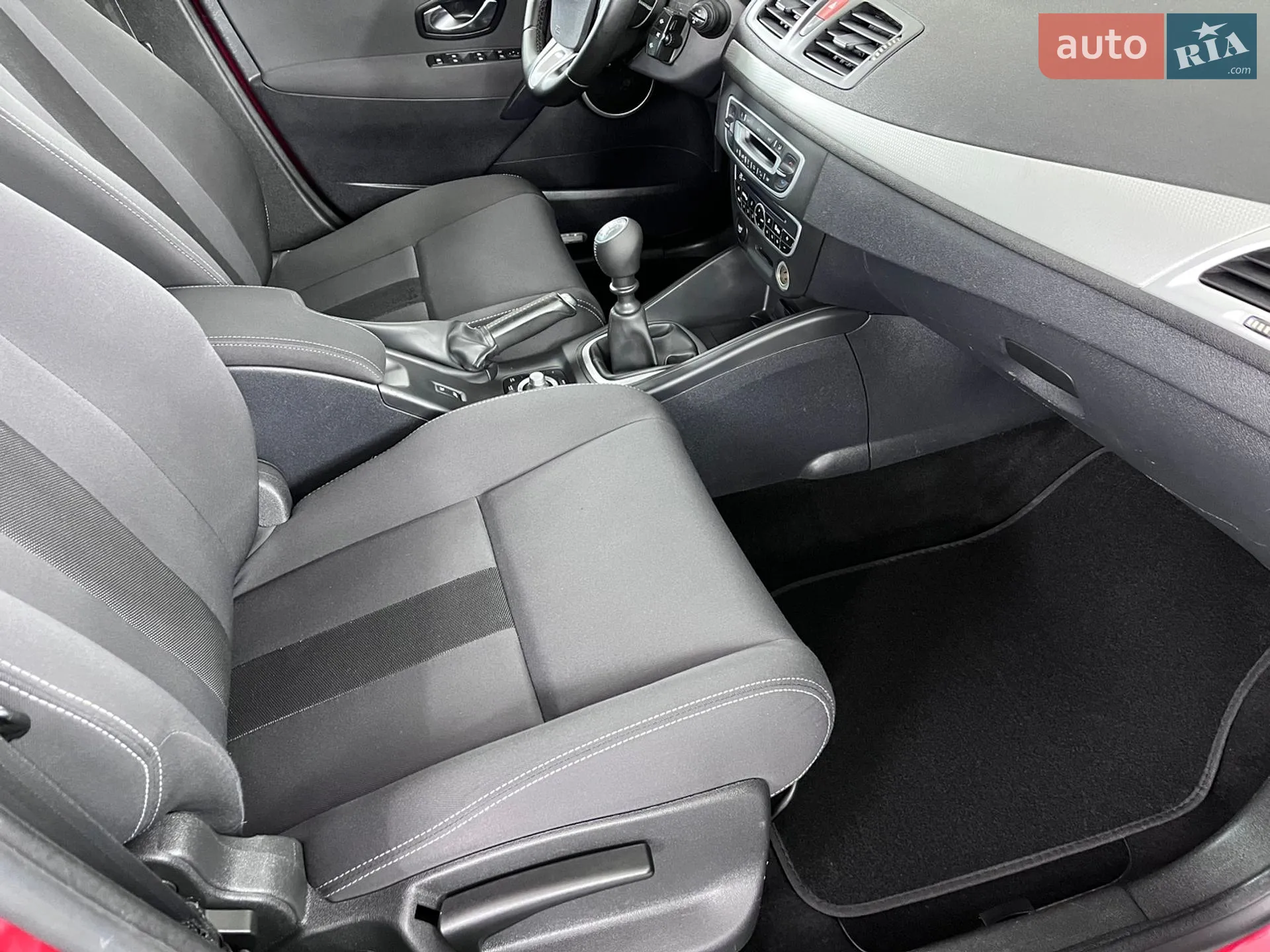 2010 Renault Megane - мініатюра 86