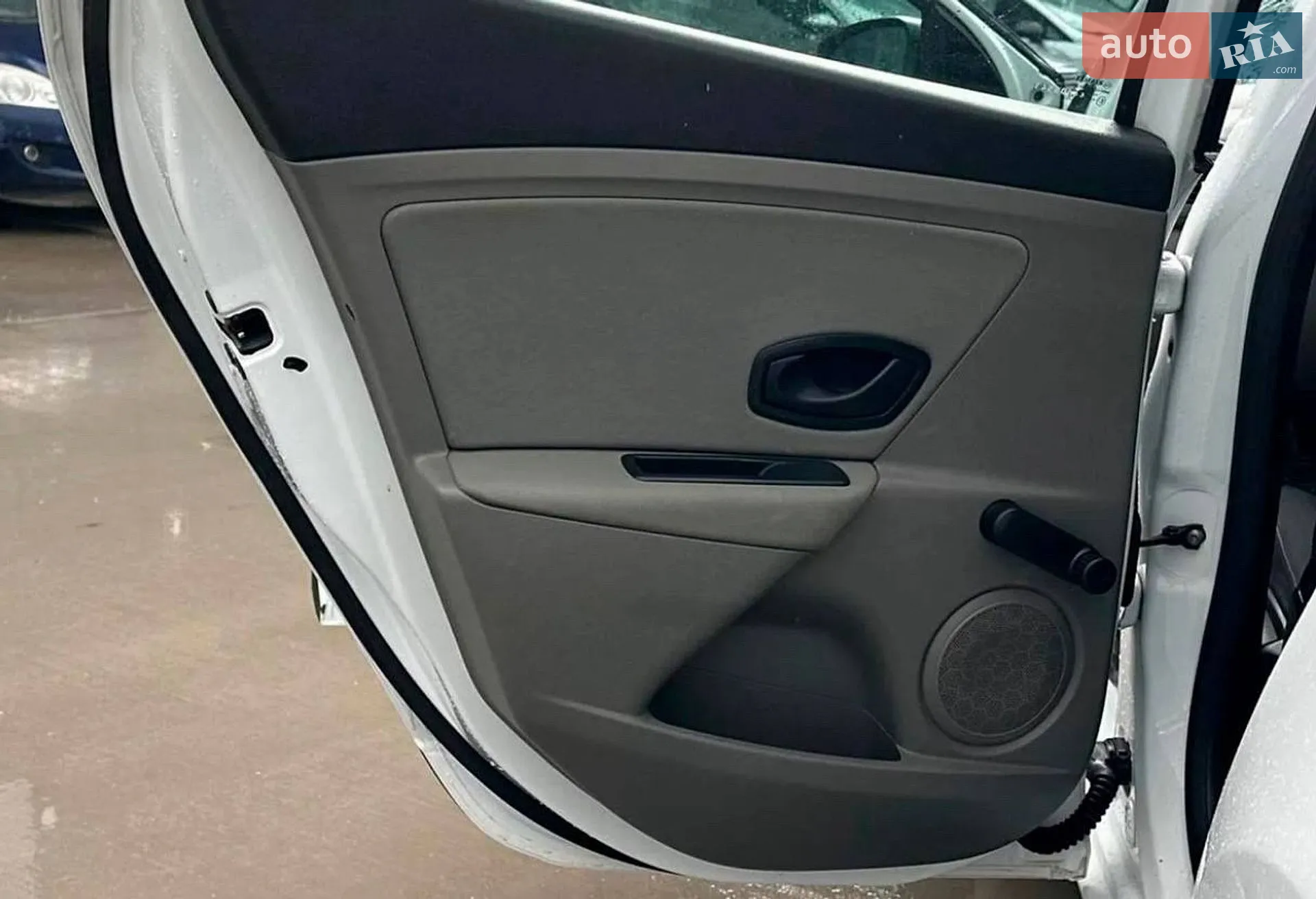 2010 Renault Megane - мініатюра 7