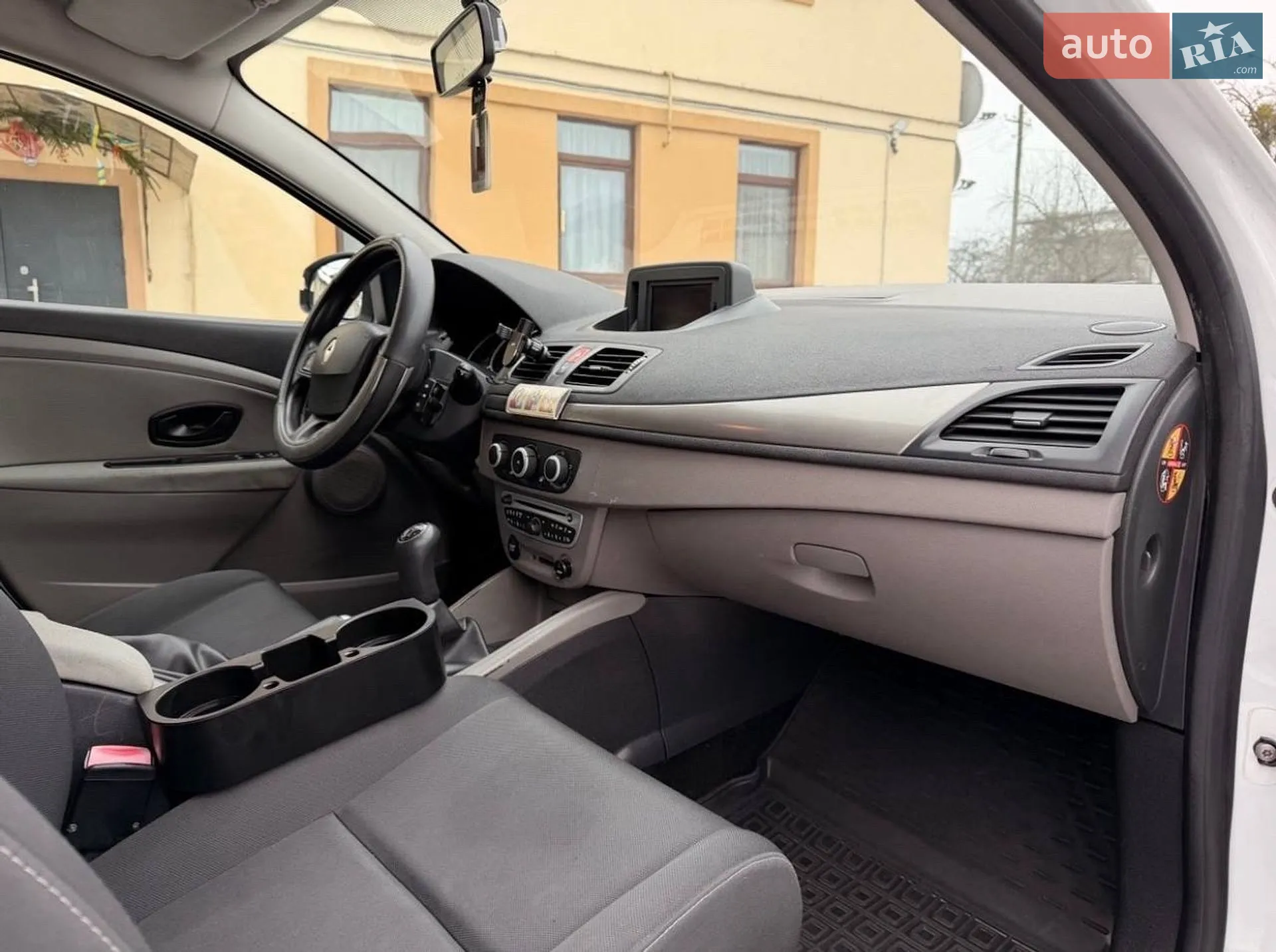 2010 Renault Megane - мініатюра 20