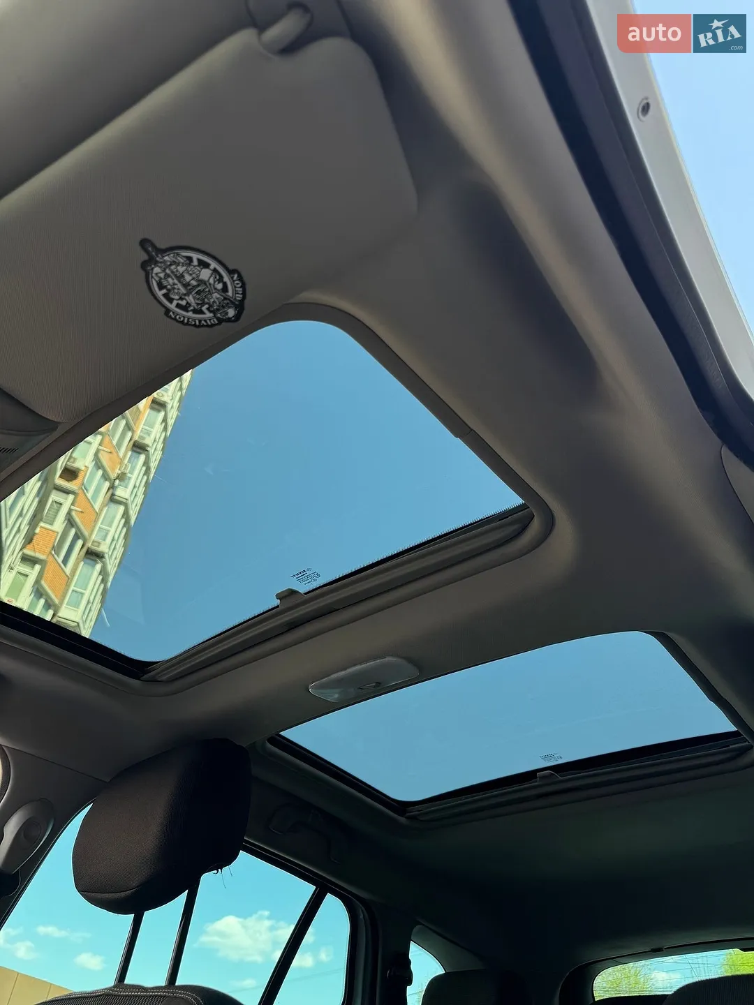 2012 Renault Megane - мініатюра 24