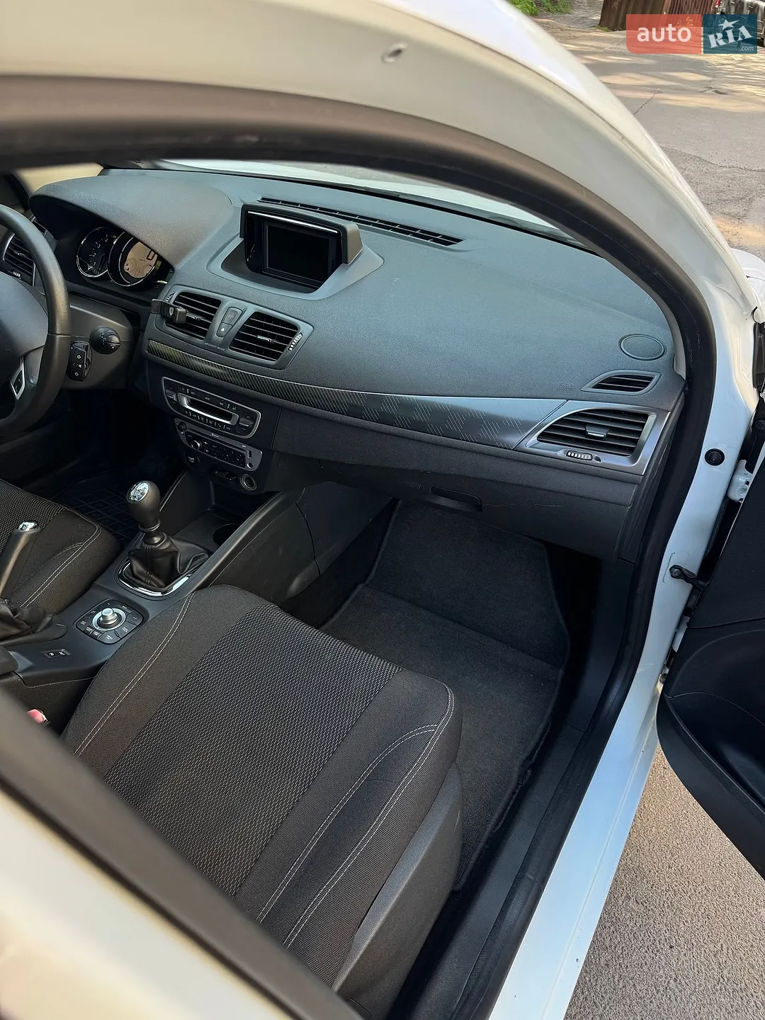 2012 Renault Megane - мініатюра 26