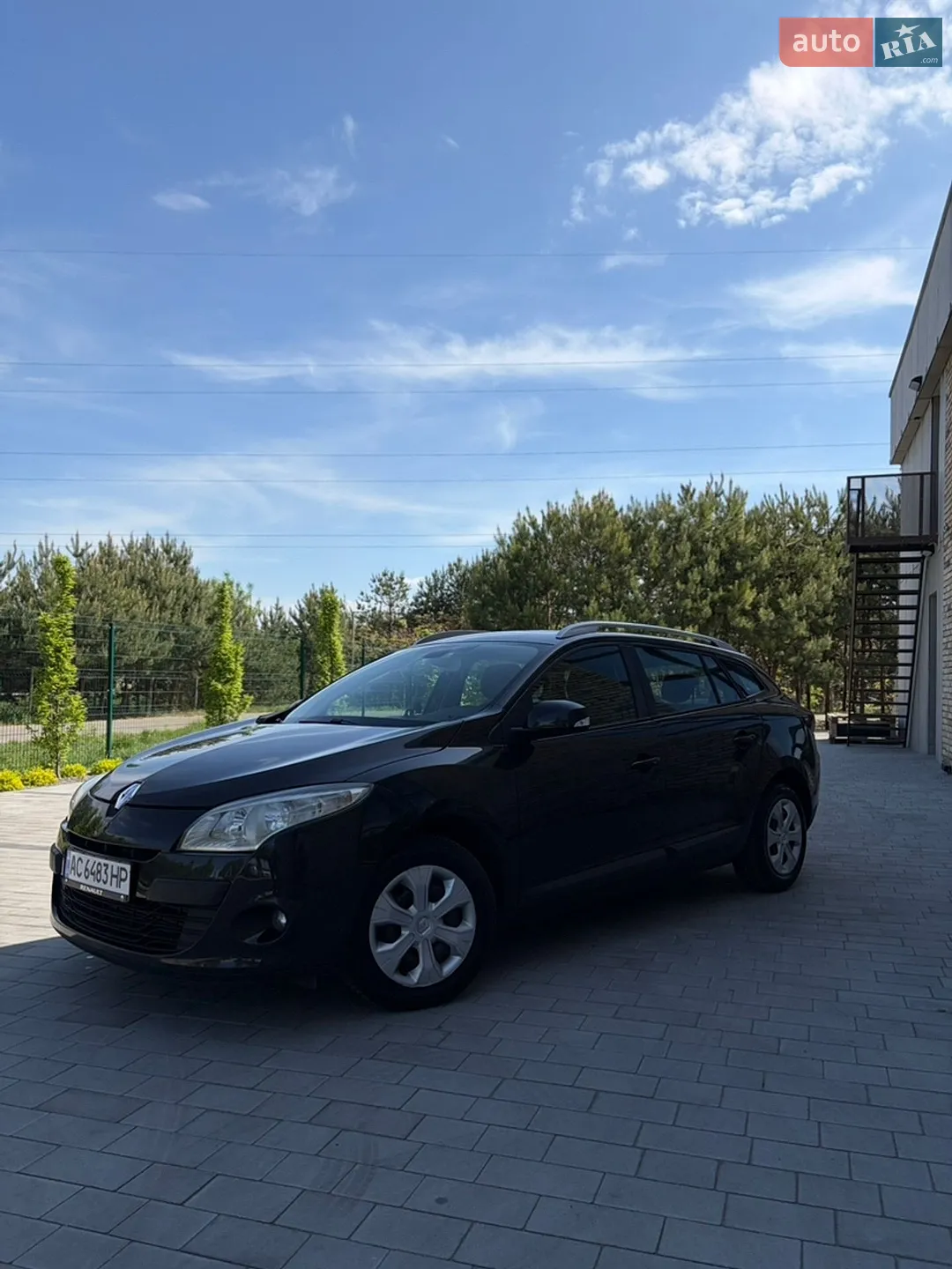 2010 Renault Megane - мініатюра 2