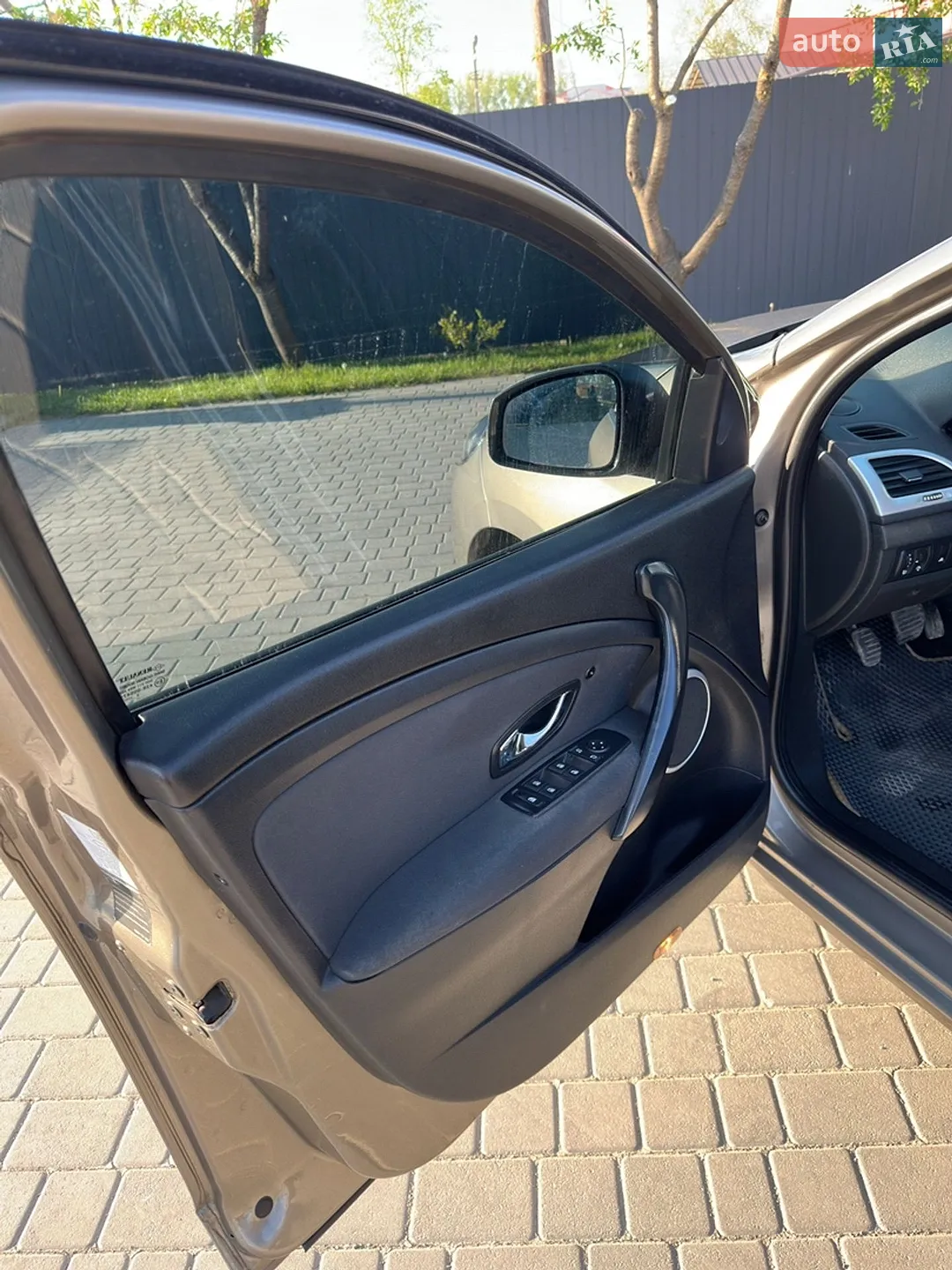 2012 Renault Megane - мініатюра 13