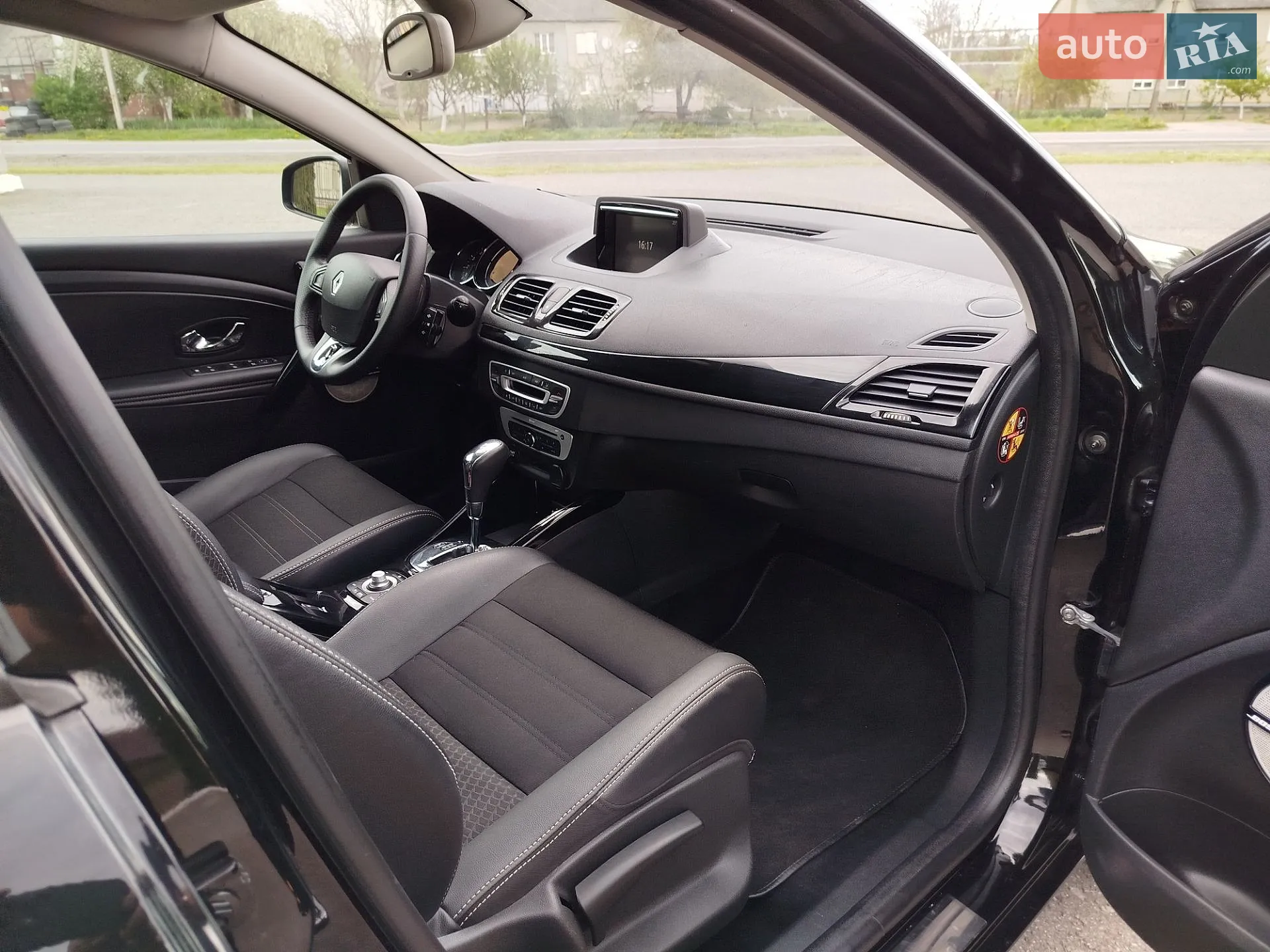 2015 Renault Megane - мініатюра 67
