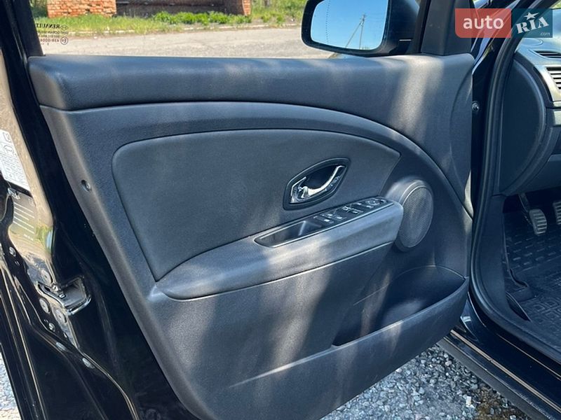 Универсал Renault Megane 2012 в Звенигородке фото 15 Универсал Renault Megane 2012 в Звенигородке