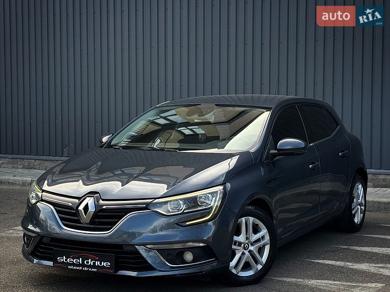 Хэтчбек Renault Megane 2017 в Николаеве