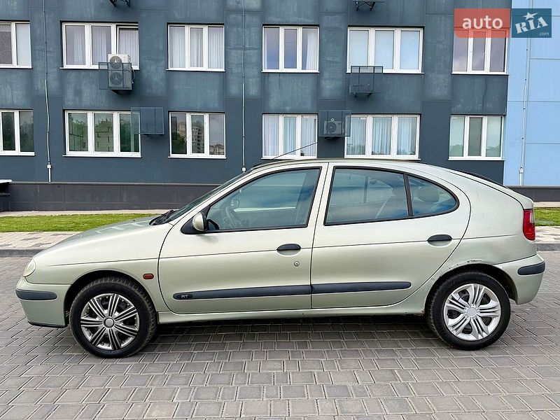 Хэтчбек Renault Megane 2001 в Одессе