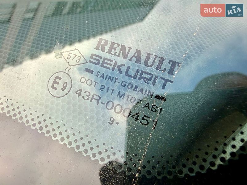 Хэтчбек Renault Megane 2001 в Одессе