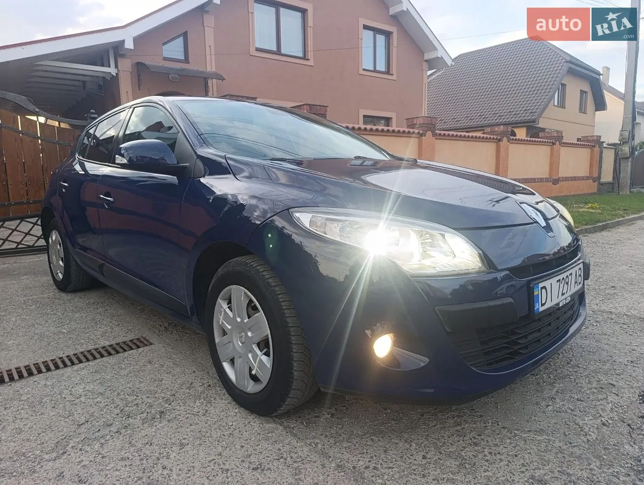 2010 Renault Megane - мініатюра 16