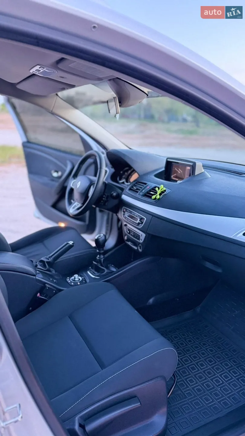 2012 Renault Megane - мініатюра 8