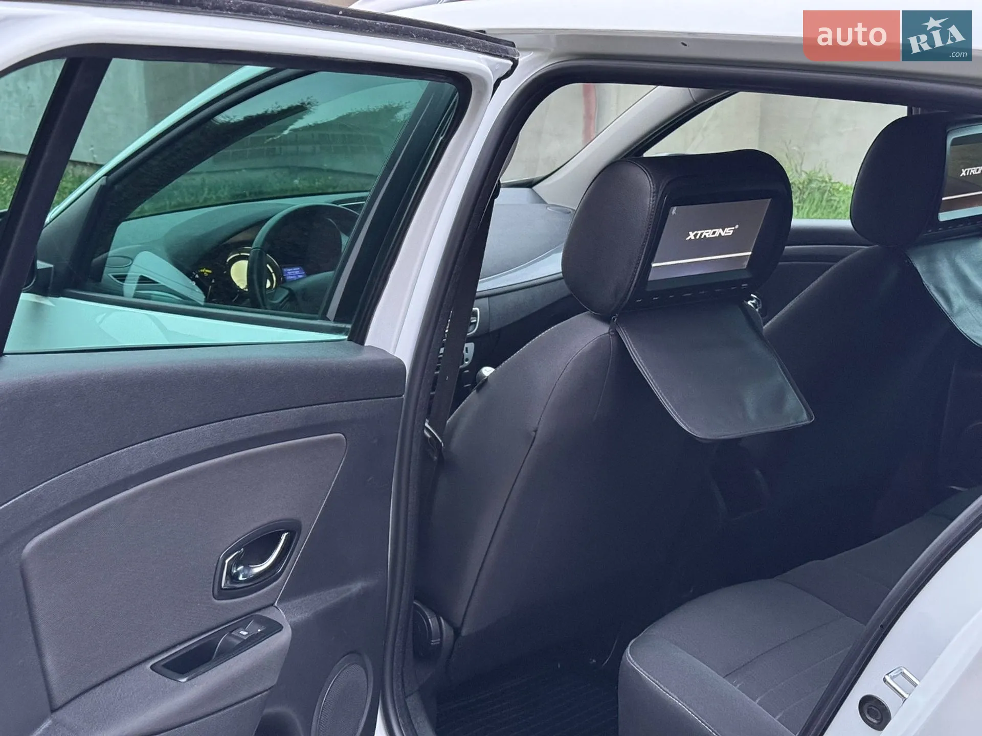 2015 Renault Megane - мініатюра 40