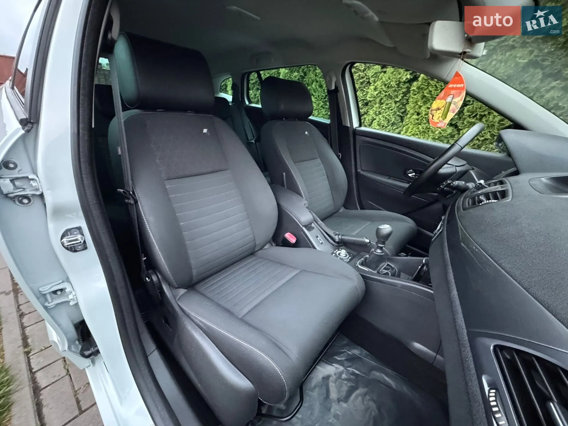 2015 Renault Megane - мініатюра 58