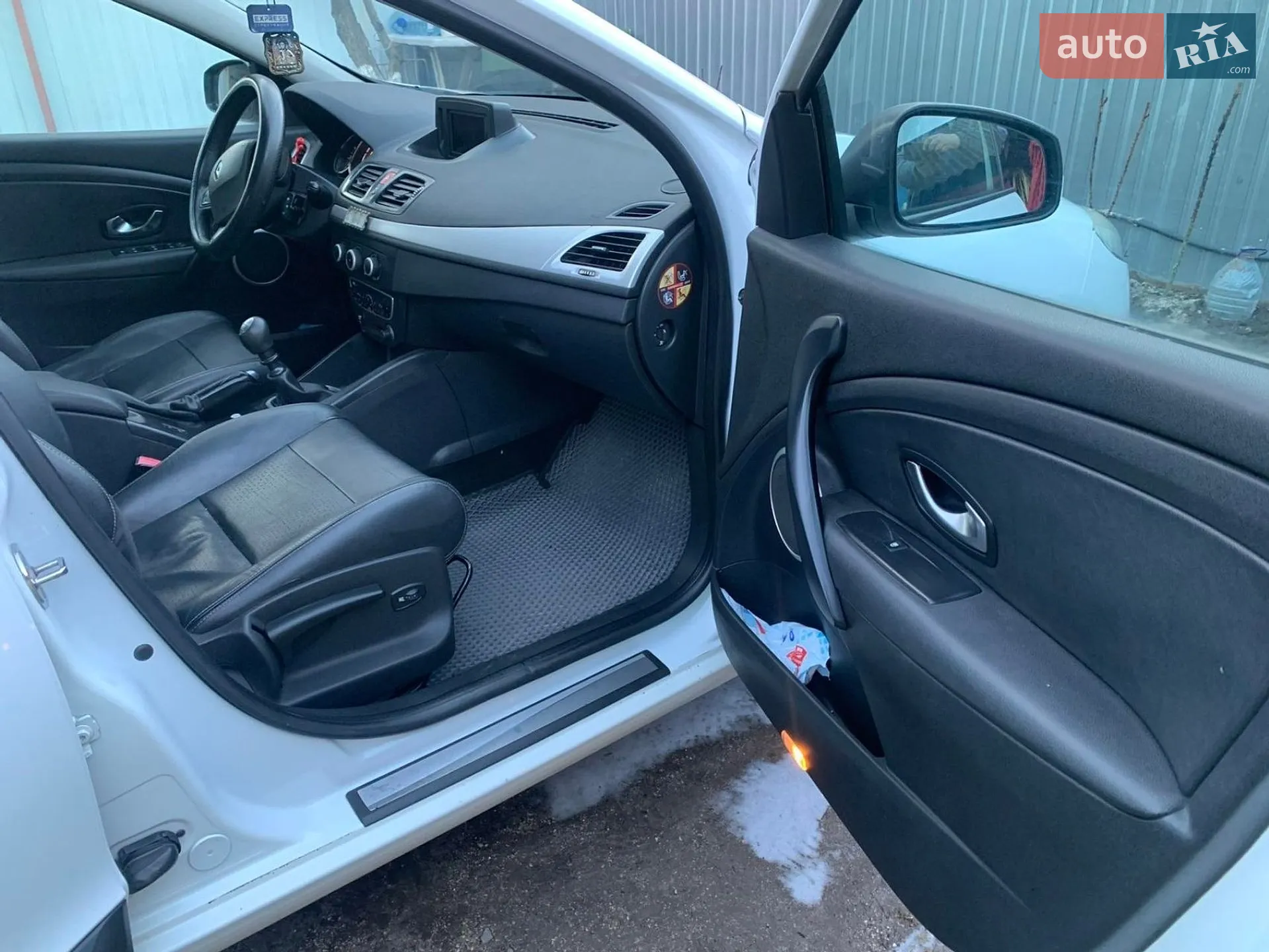 2010 Renault Megane - мініатюра 8