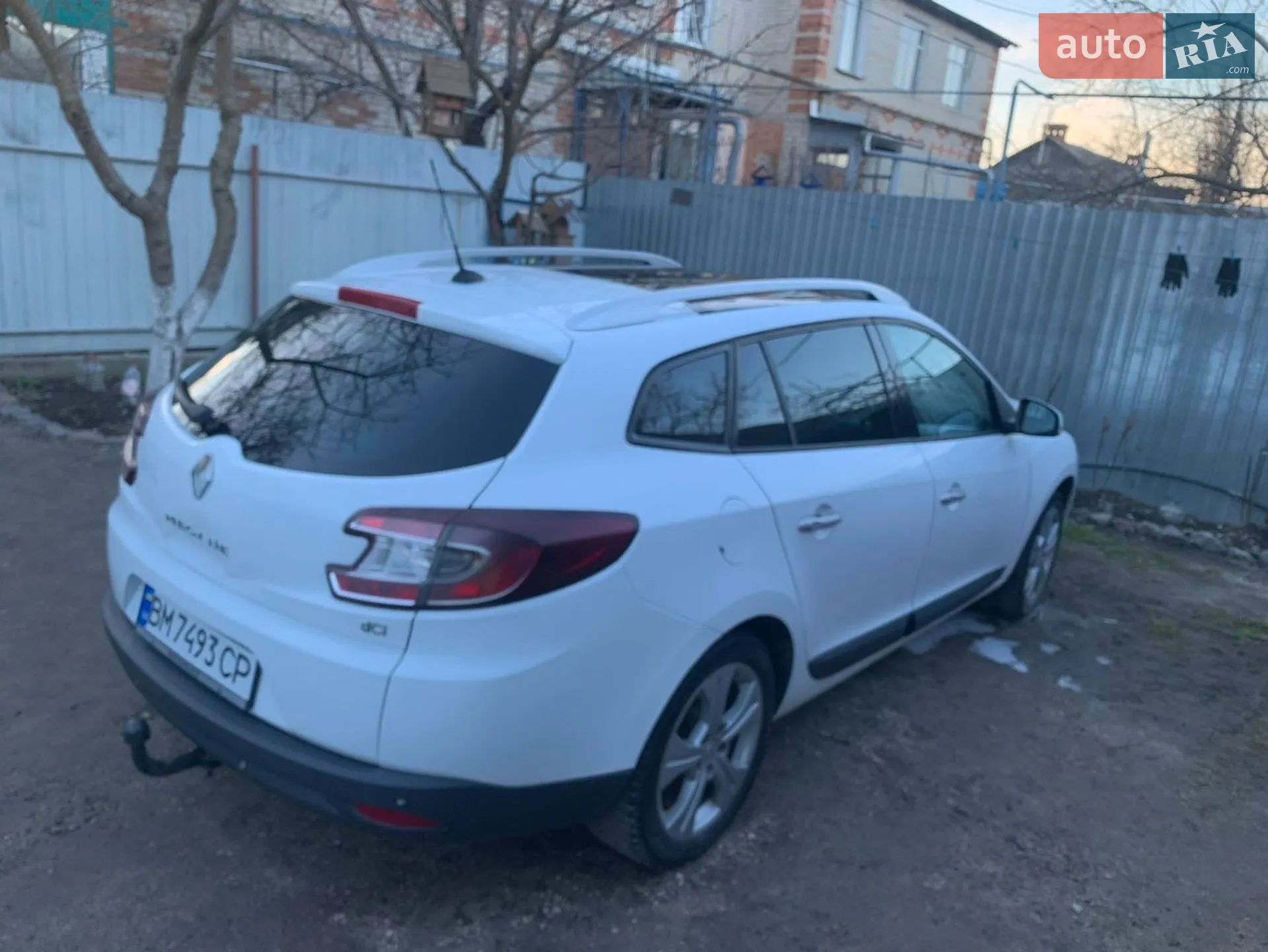 2010 Renault Megane - мініатюра 2