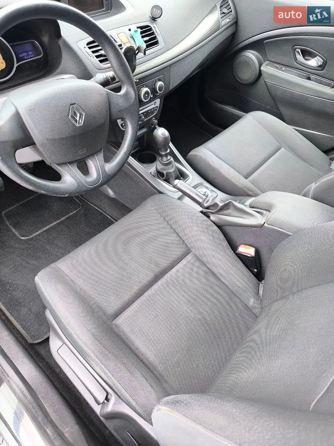 2010 Renault Megane - мініатюра 11