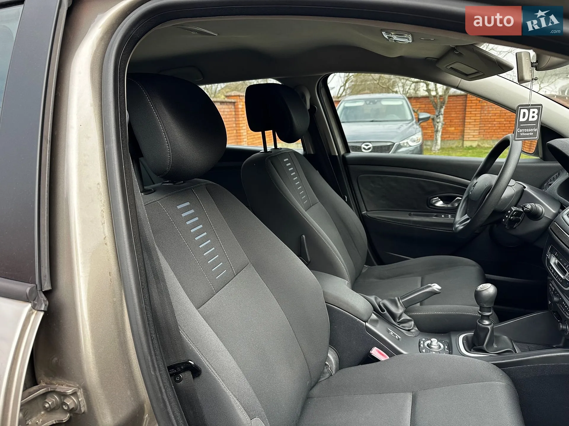 2010 Renault Megane - мініатюра 25