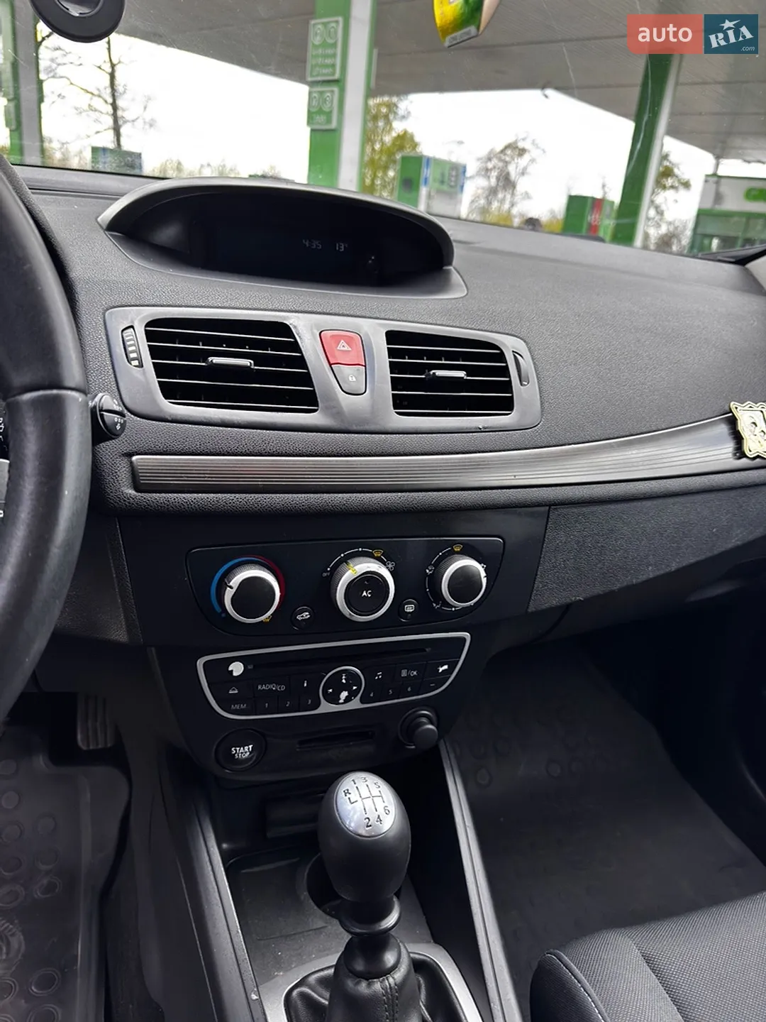 2010 Renault Megane - мініатюра 16