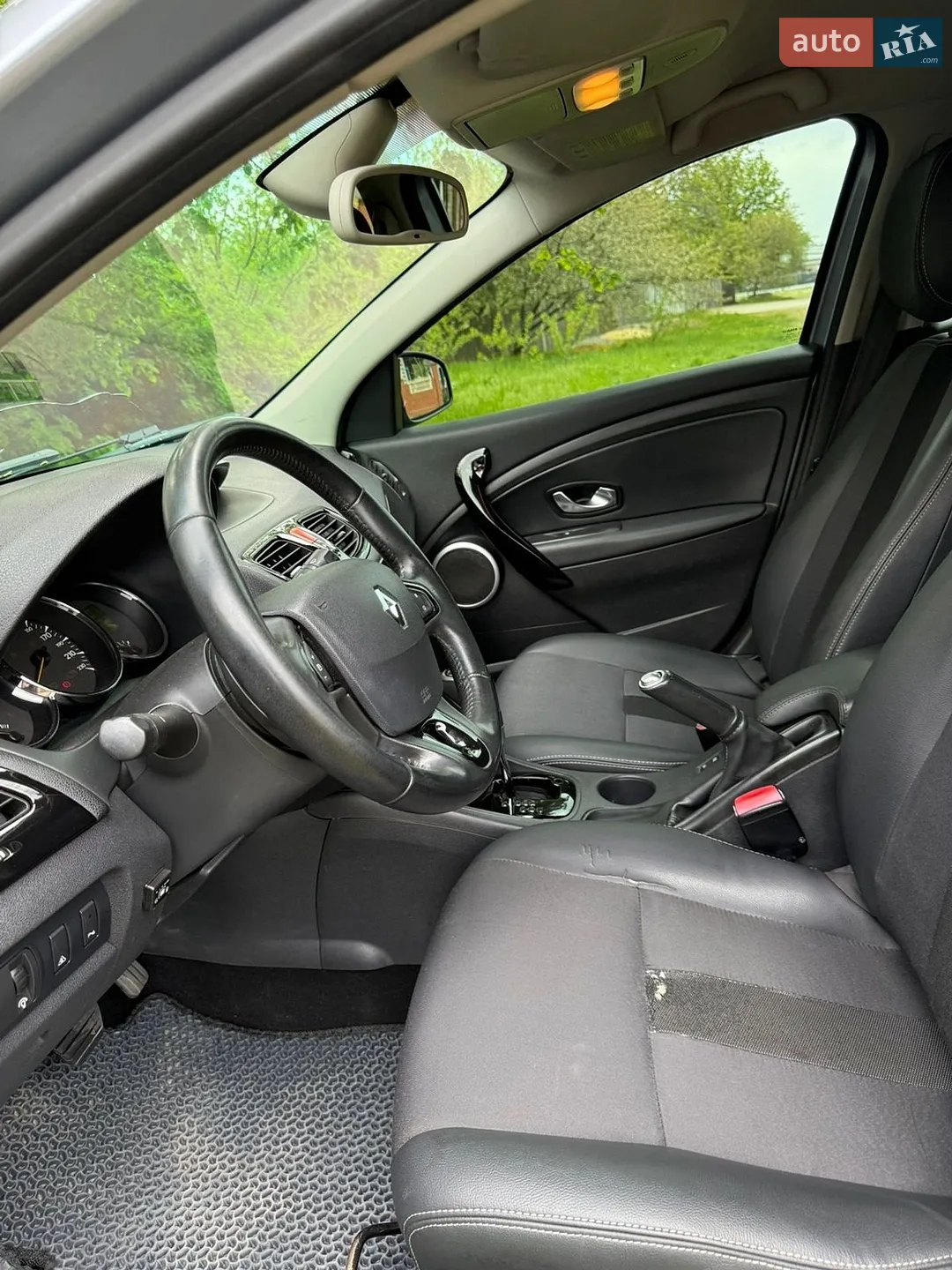 2010 Renault Megane - мініатюра 15