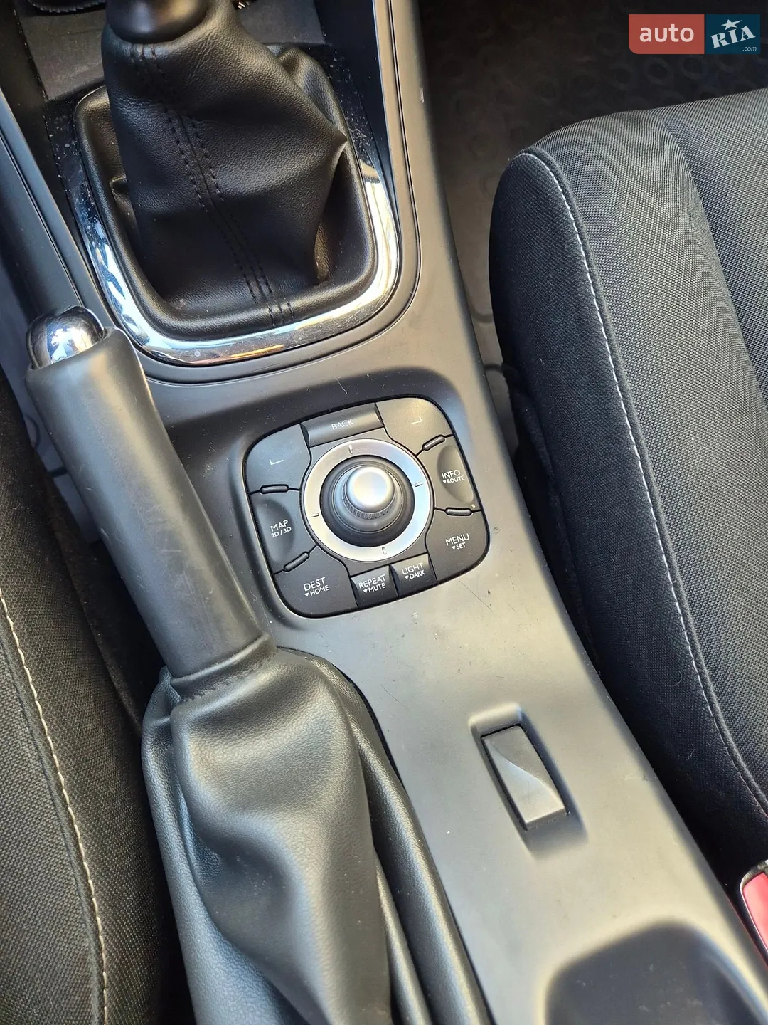 2012 Renault Megane - мініатюра 20