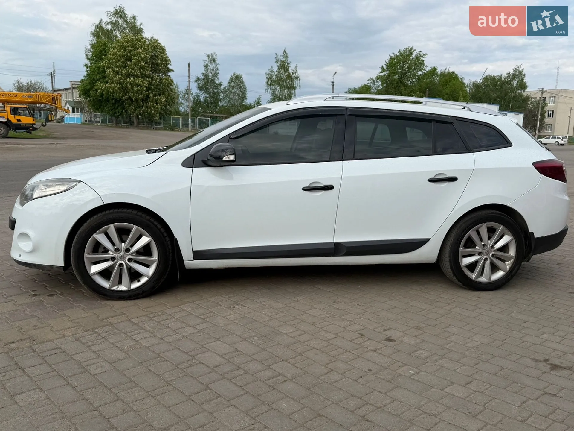2010 Renault Megane - мініатюра 4