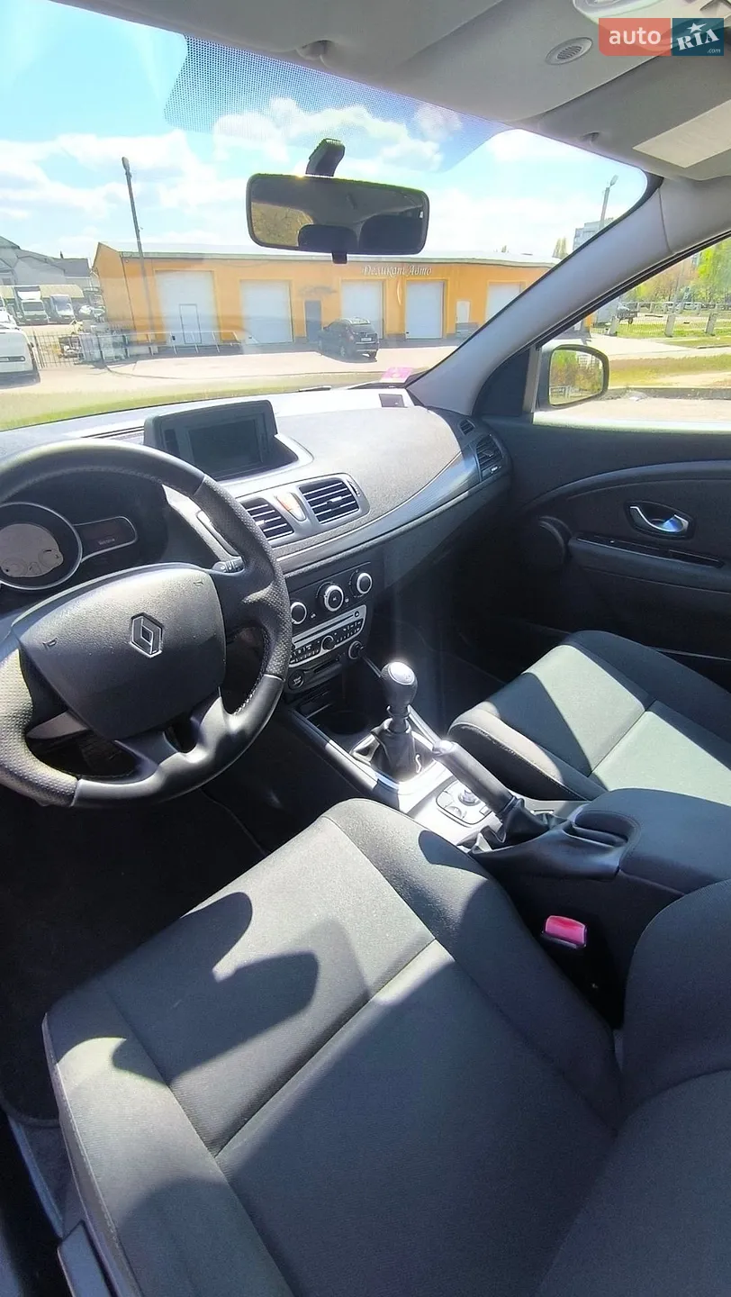 2011 Renault Megane - мініатюра 25