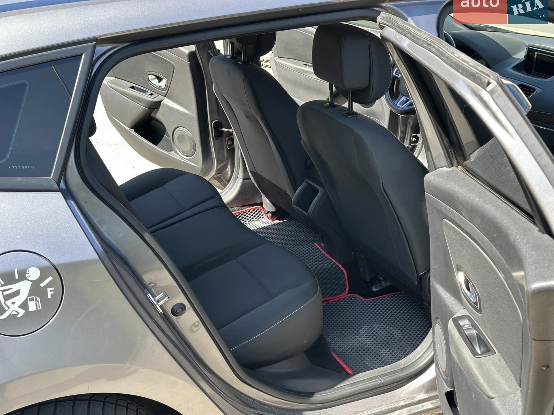 2012 Renault Megane - мініатюра 19