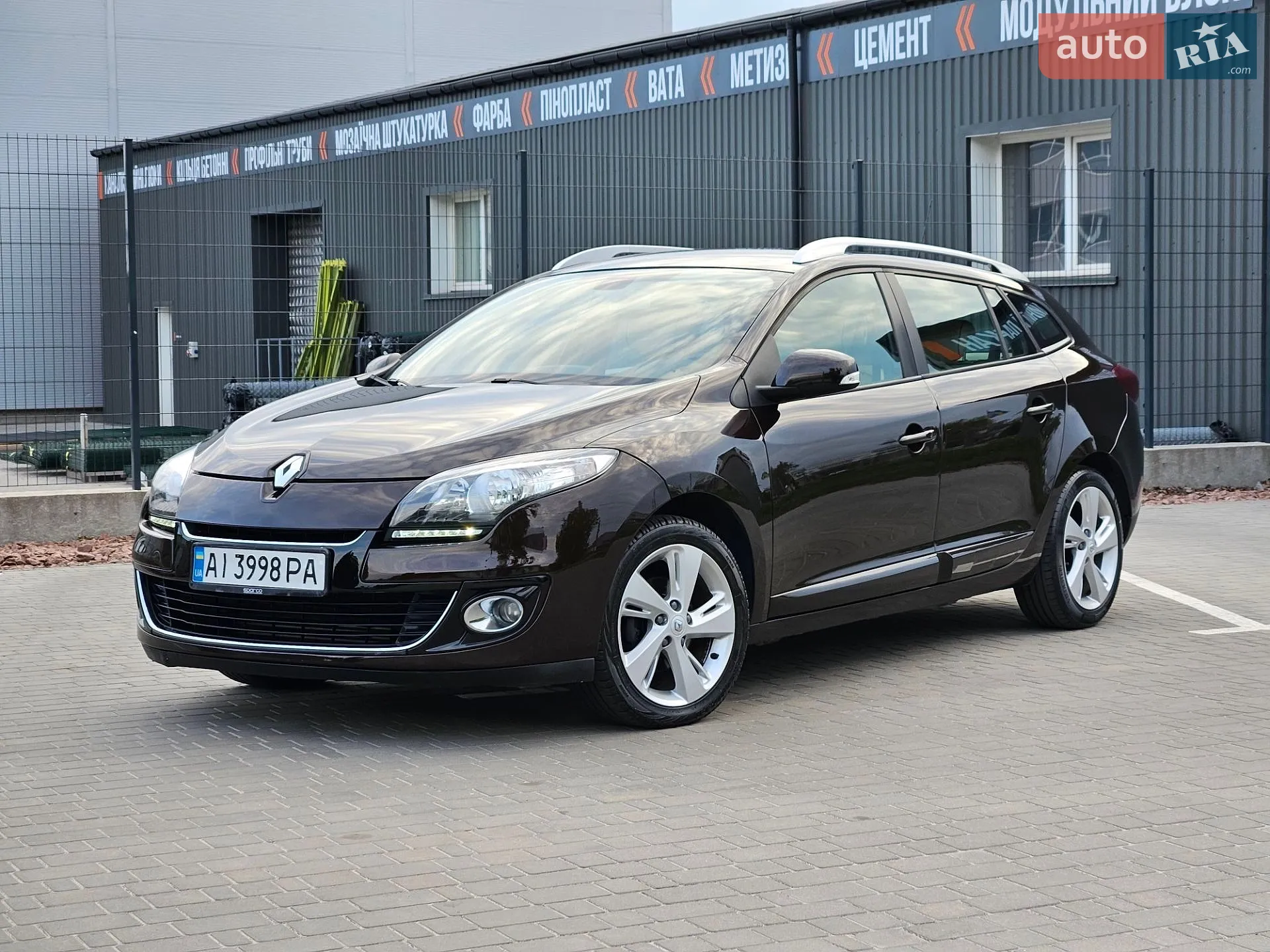 2012 Renault Megane - мініатюра 2