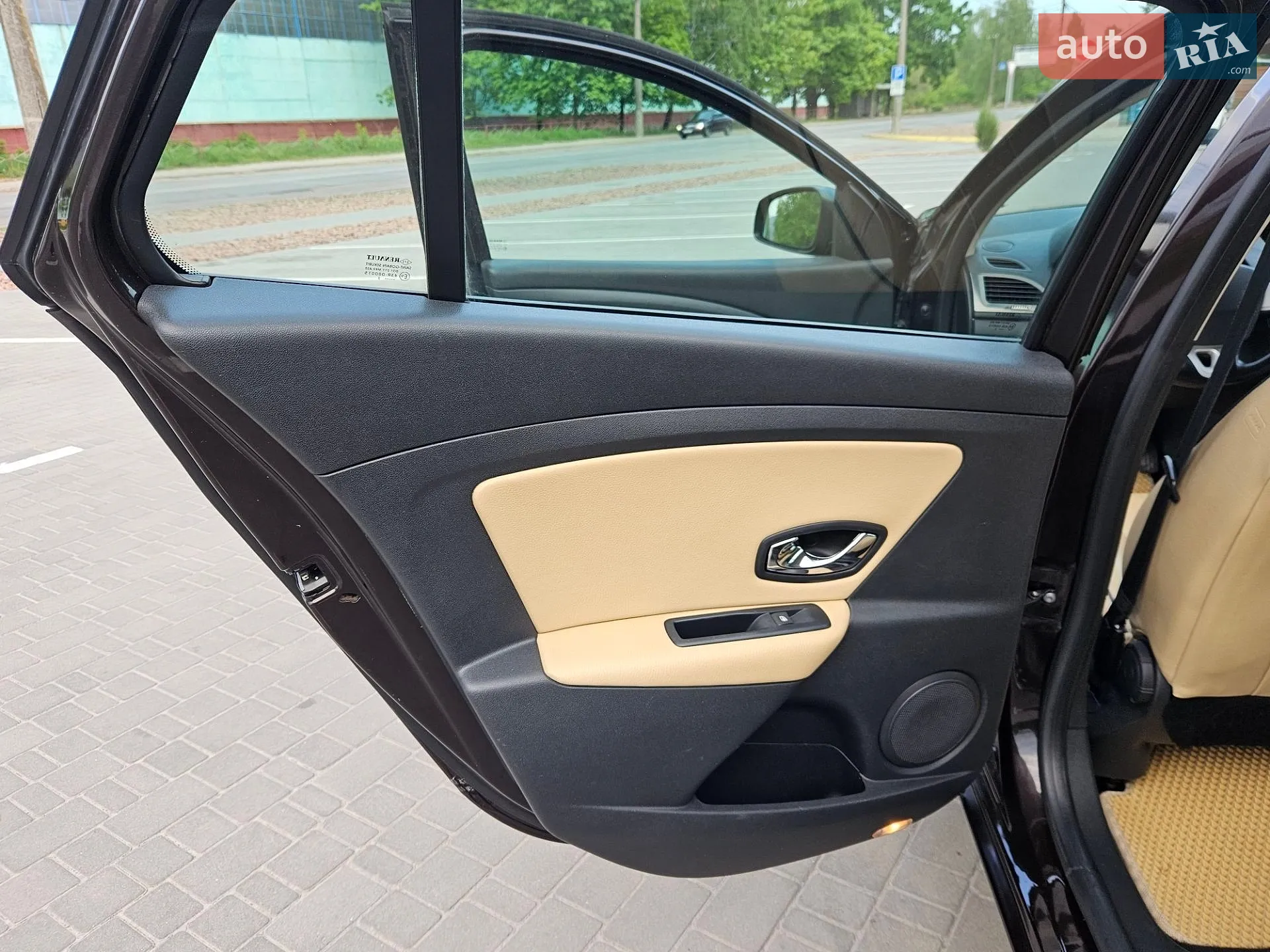 2012 Renault Megane - мініатюра 47