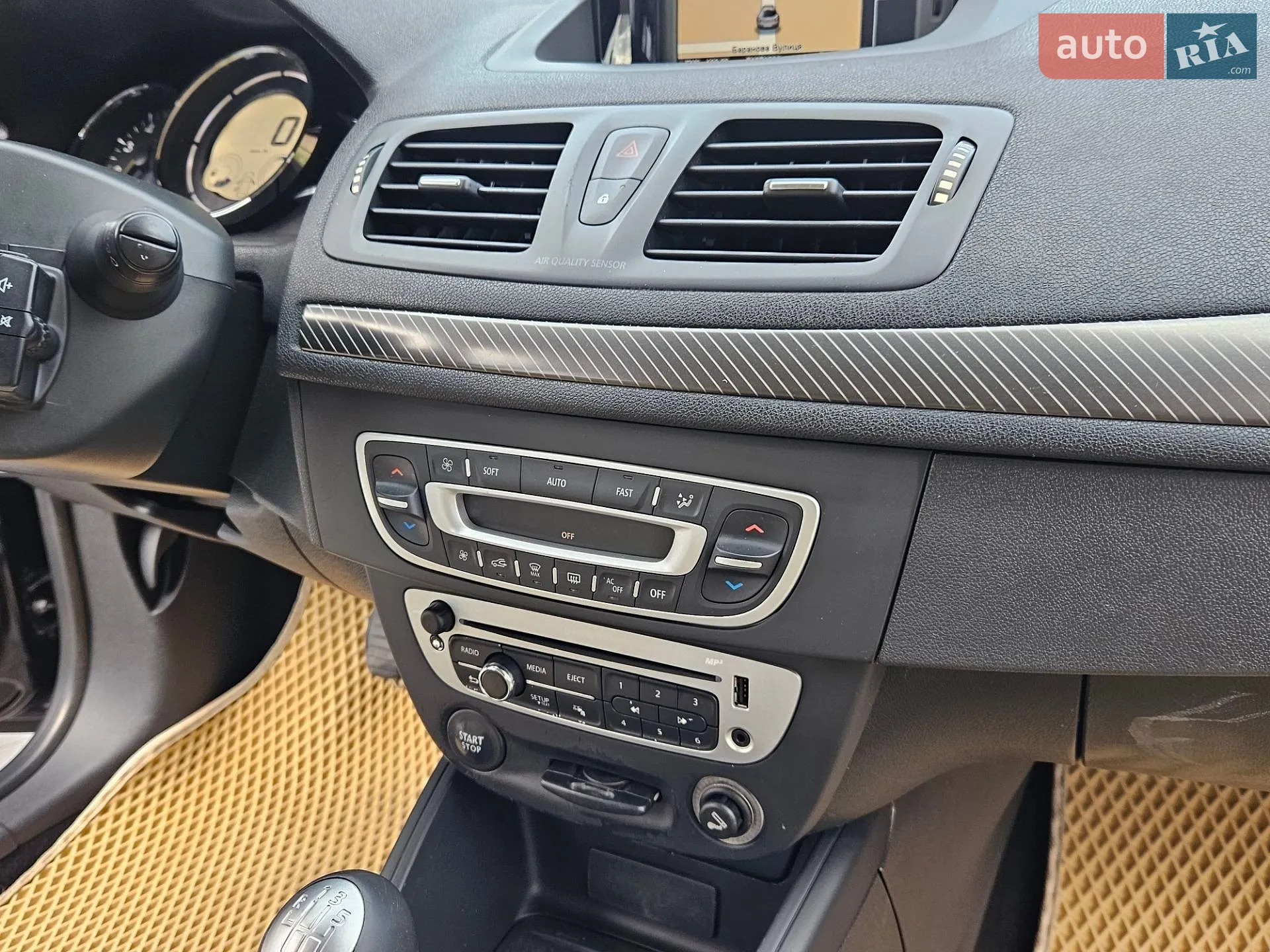 2012 Renault Megane - мініатюра 57