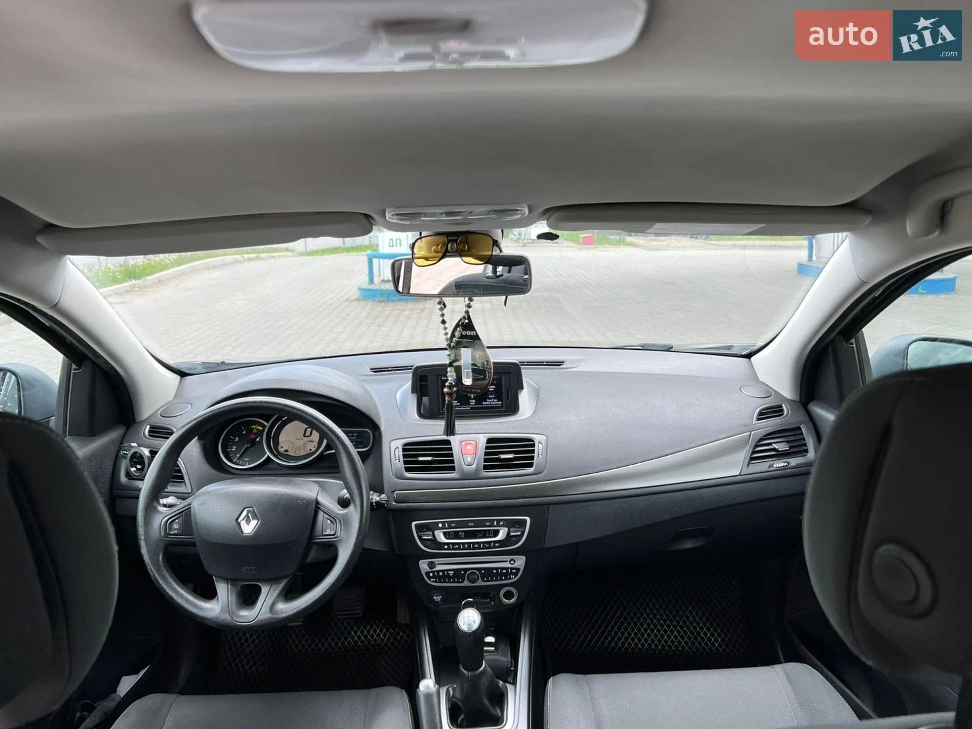 2010 Renault Megane - мініатюра 20