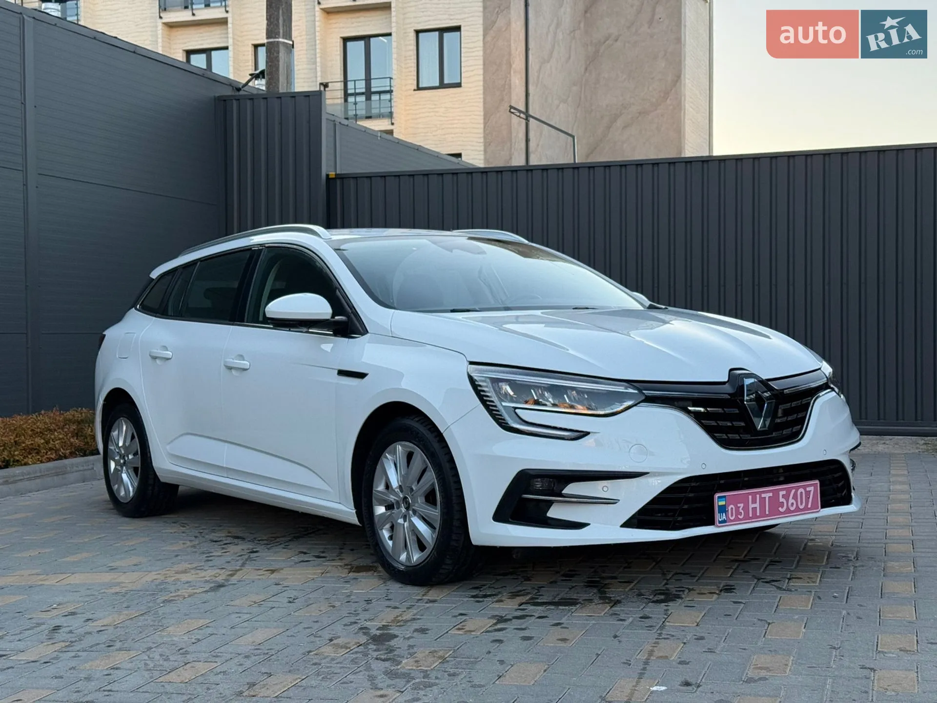 2021 Renault Megane - фото 1