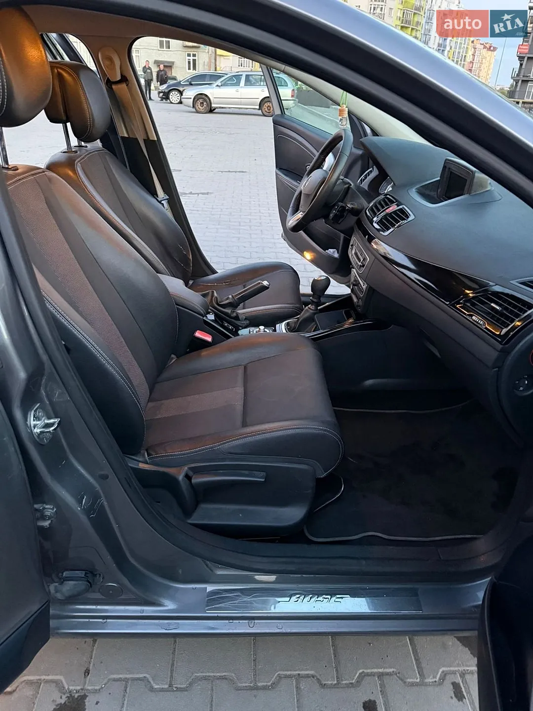 2011 Renault Megane - мініатюра 12