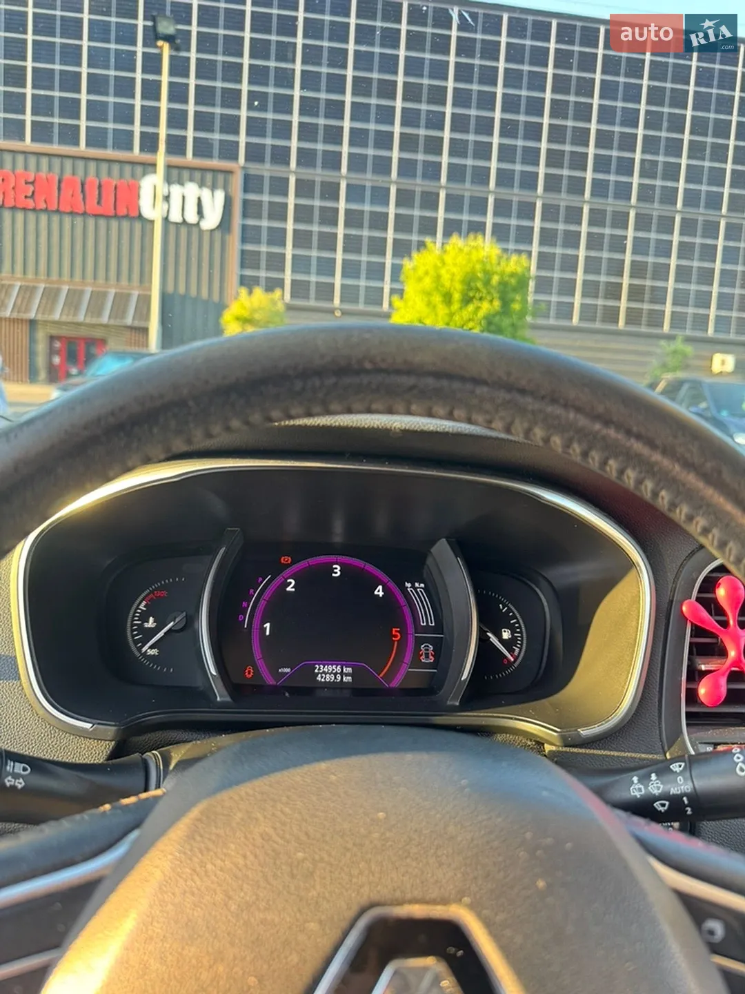 2017 Renault Megane - мініатюра 20