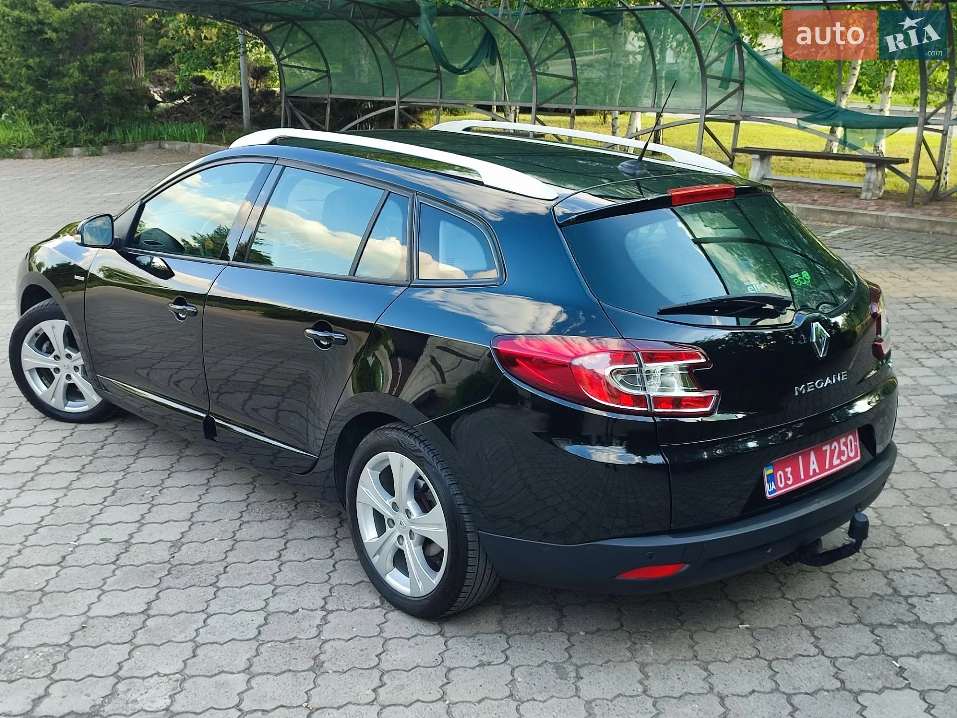 2012 Renault Megane - мініатюра 12