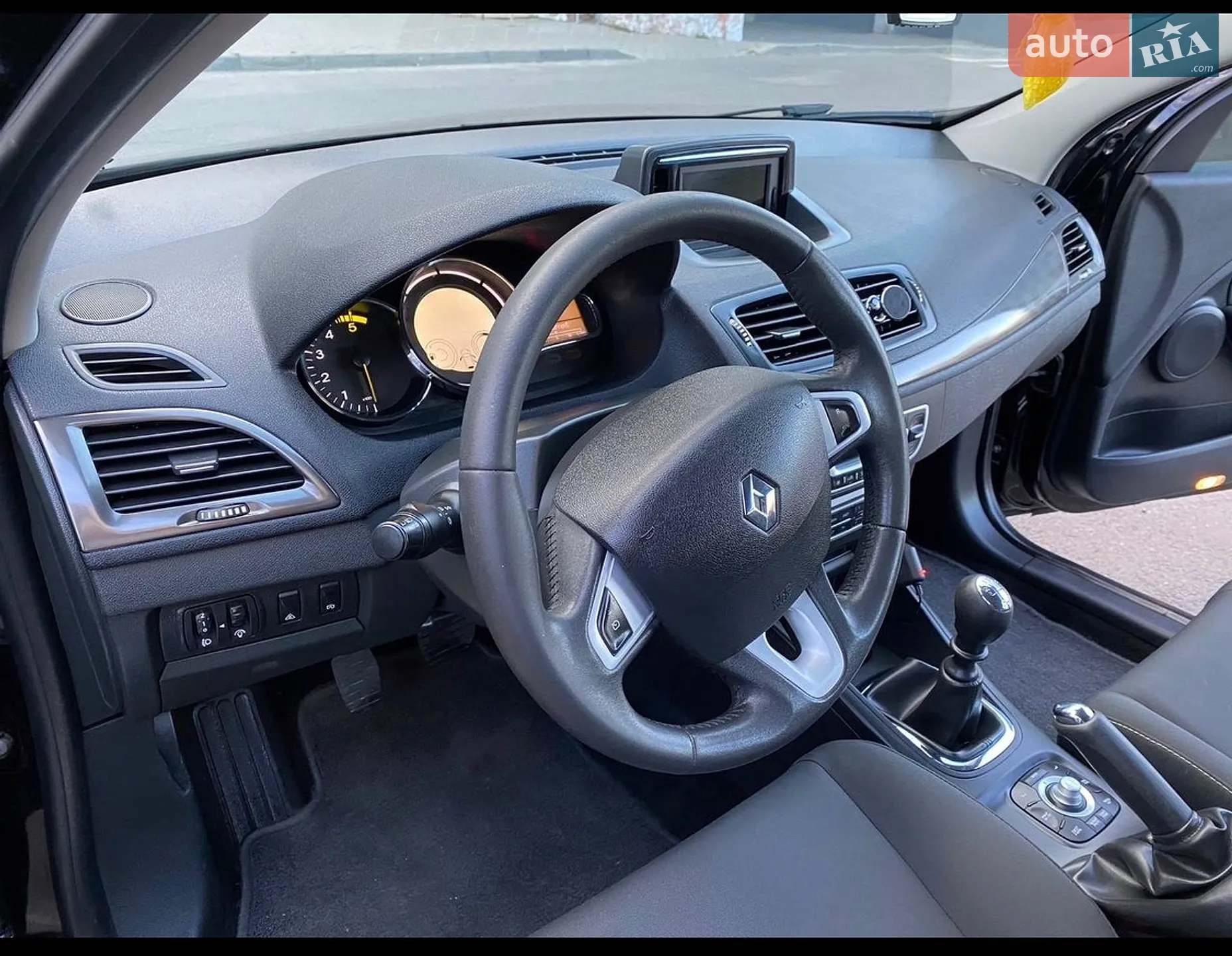 2012 Renault Megane - мініатюра 16