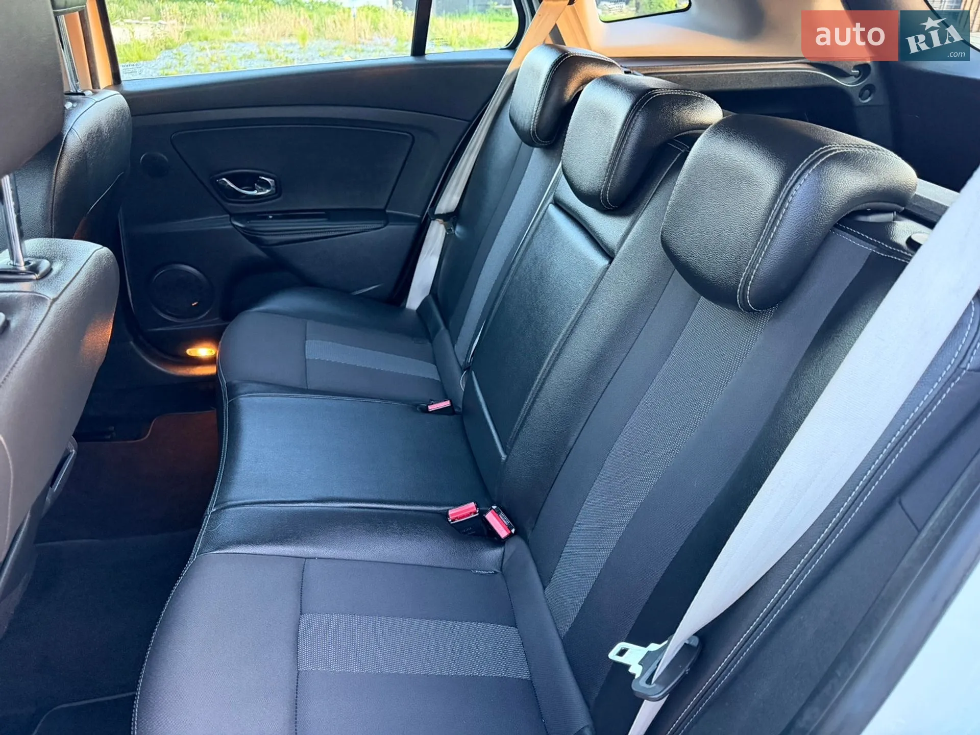 2012 Renault Megane - мініатюра 59