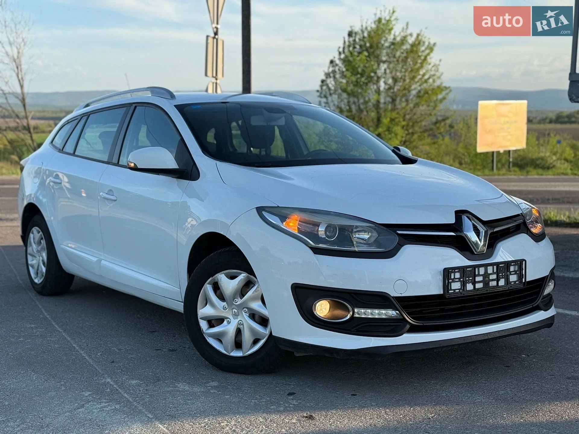 2014 Renault Megane - мініатюра 15